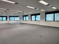 Robinson 77 (D1), Office #576577001